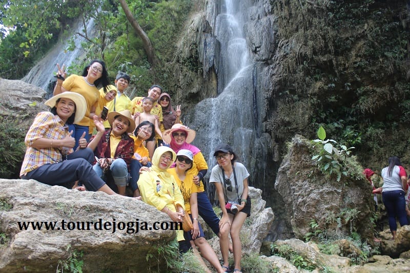Bu Atiek and Friends - Sri Gethuk - Tour de Jogja